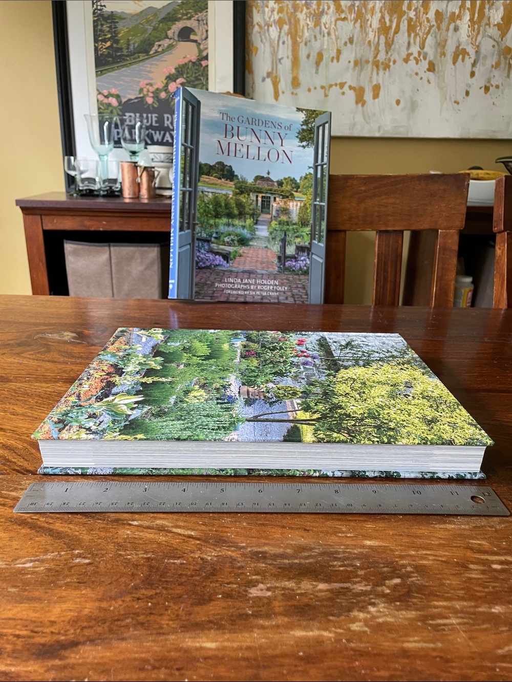 The Gardens of Bunny Mellon – Coffee Table Garden Book (Pink Title) - Picture 13 of 16